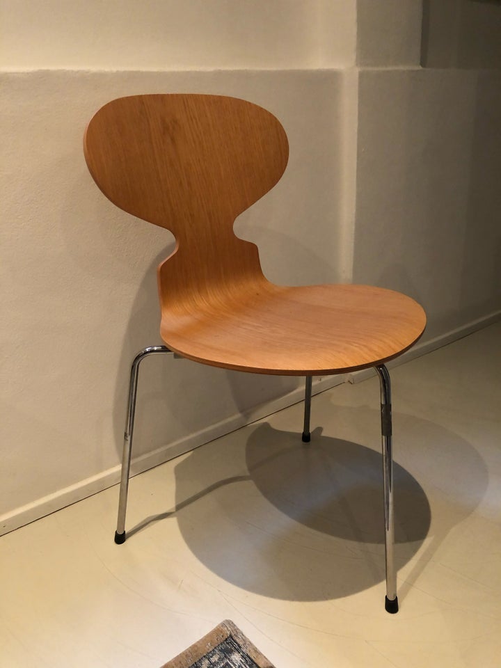 Arne Jacobsen, Myren