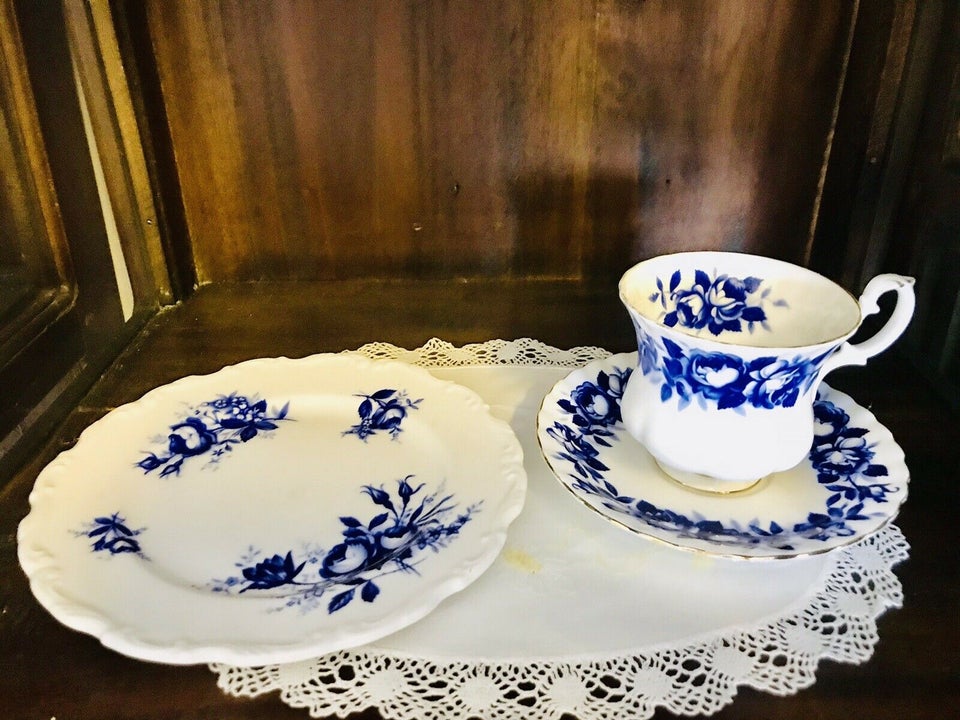 Porcelæn, kaffekop og kagetallerken , Royal Albert