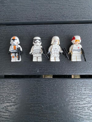 Lego Star Wars, Minifigurer, 4 Star Wars Minifigurer sælges samlet.
Fra dyre- og røgfrit hjem.
Kan s