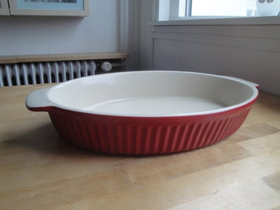 Keramik, Fad, Typhoon Vintage Kitchen
Bagefad

Længde udvendig 42 cm - indvendig 35 cm
B 28 cm
H 6 c