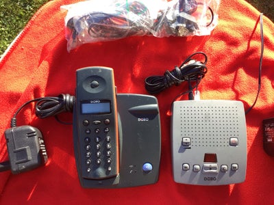 Anden telefon, Doro, Walk & talk 1250, Rimelig, Doro trådløs telefon med opladestander men lev. uden