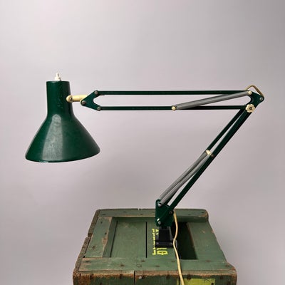 Arkitektlampe, Flaskegrøn arkitektlampe m patina, Retro dansk design. Patina forekommer og prisen er