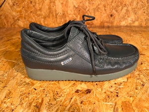 Find Ecco Sneakers 39 DBA køb og salg af nyt og brugt