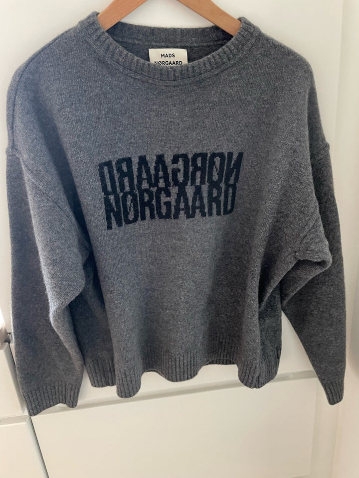 Blandet tøj, Sweatshirt, Mads Nørgaard