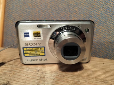 Sony, DSC-W210, 12.1 megapixels, 4 x optisk zoom, God, Lækkert lille kompakt digitalkamera i rigtig 
