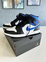 Sneakers, Nike Air Jordan 1 Mid - White/Royal blue, str. 43
