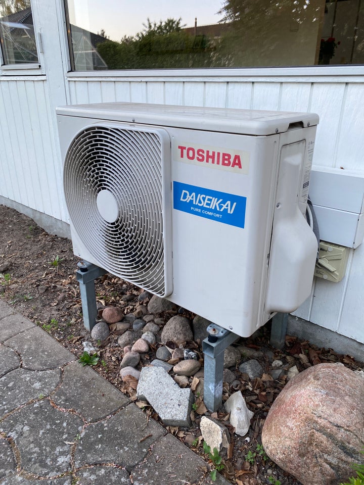 Varmepumpe, Toshiba