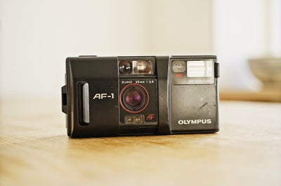 Olympus, AF-1, God, Klassisk og populært point-and-shoot kamera

Sælger mit Olympus AF-1, et ægte re