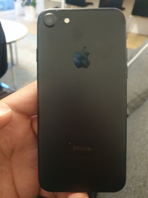 iPhone 7, 128 GB, Brugt men god, og altid har været i cover.
Salgs grund er ny mobil købt. Virker so