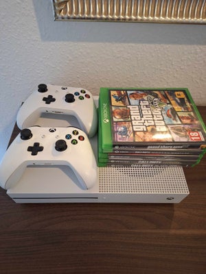 Xbox One S, God, Sælger en xbox one s med flere spil + 2 controller. Kabel medfølger. Den ene contro