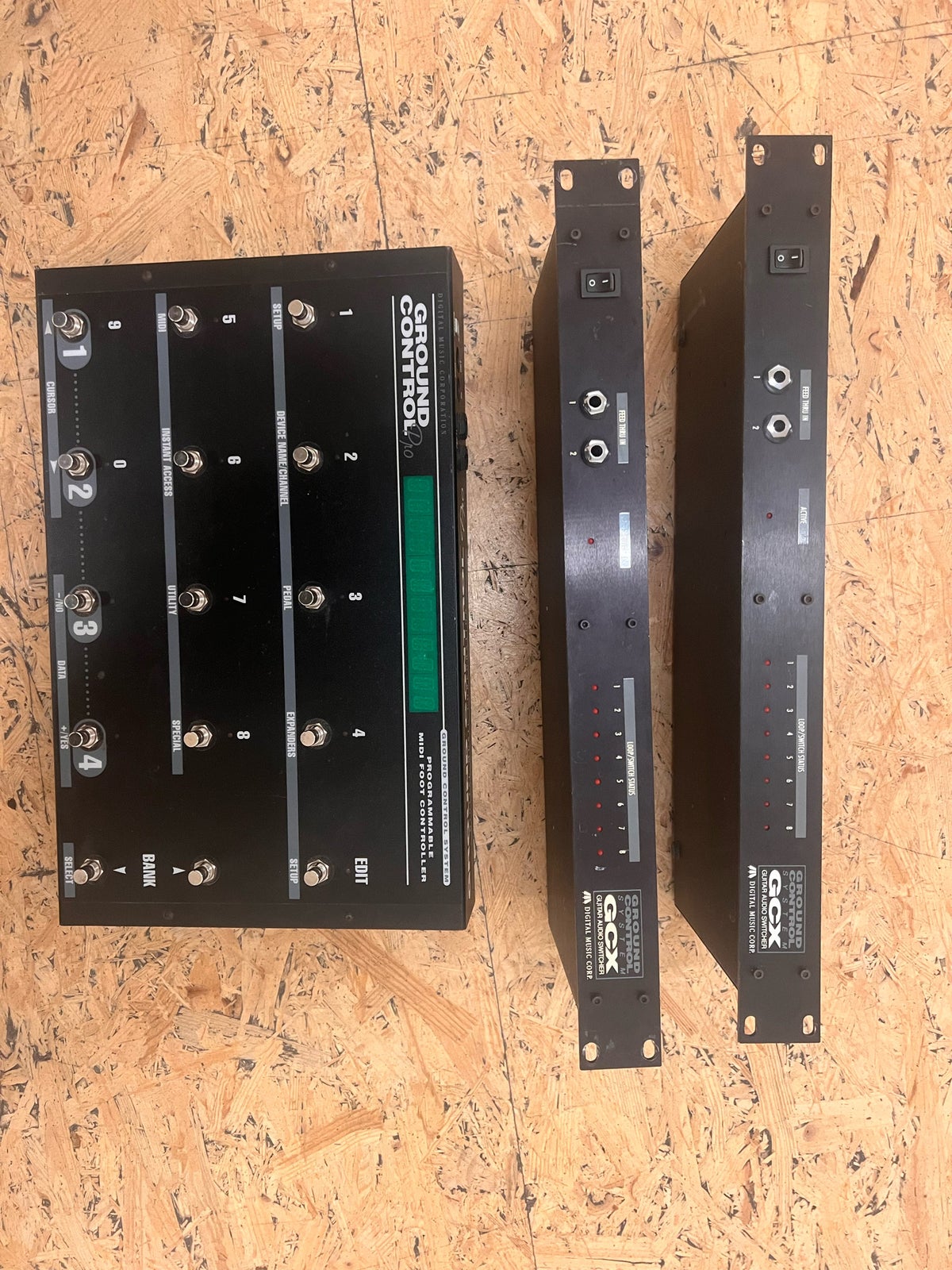 Pedal midi board med 2x8 loops Ground control + 2x GCX