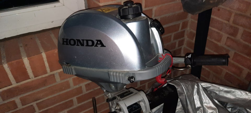 Honda påhængsmotor, 4-takts