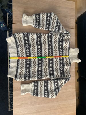 Sweater, Hjemmestrikket, str. L,  Uld,  God men brugt, Lækker retro islandsk sweater fra 70’erne

Ut
