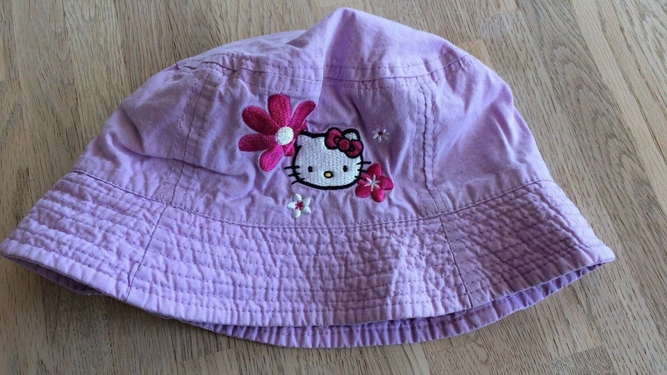 Hat, Sol hat, Hello Kitty