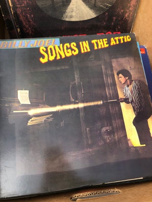 LP, Billy Joel , Songs in attic, Pæn stand