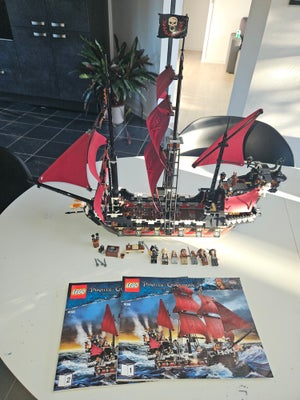 Lego Pirates of Caribbean, 4195, Lego skib Queen Anne's revenge model 4195. Komplet og med vejlednin