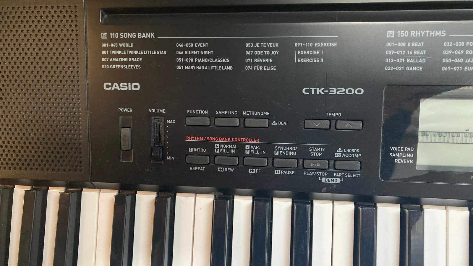 Synthesizer, CASIO CTK-3200