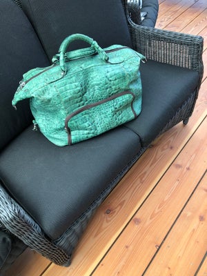 Rejsetaske, C&C, b: 43 l: 26 h: 28, Læder taske flot grøn farve det er ikke en man ser andre stæder 