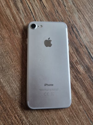 iPhone 7, 32 GB, aluminium, Perfekt, Sælger denne iPhone 7
Den virker perfekt og har ikke nogle fejl