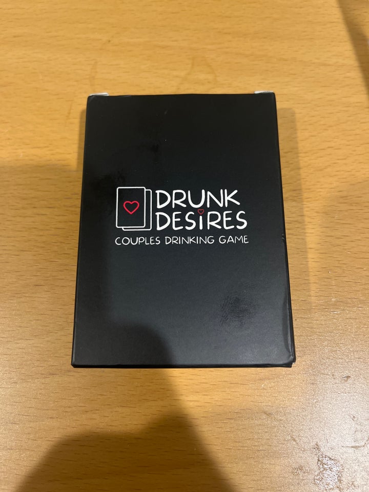 Drunk desires couples drinking game, Parspil, kortspil