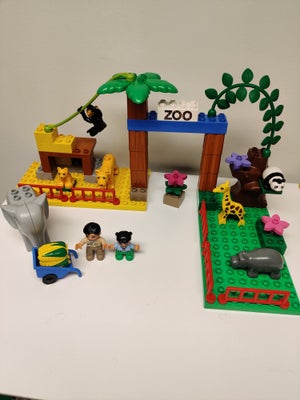 Lego Duplo, 4663, Stor zoo

Se også mine andre annoncer med duplo:

Basis klodser, tog, skinner, dyr