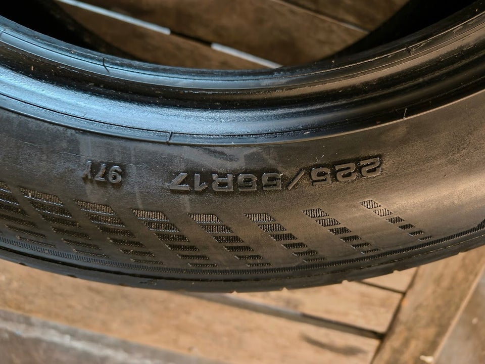 Sommerdæk, Goodyear, 225 / 55 / R17