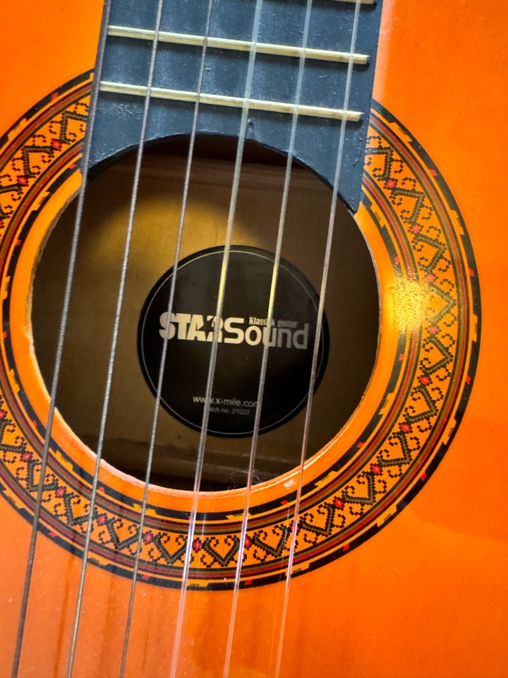 Guitar, Starsound