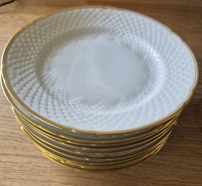 Porcelæn, Tallerken 19 cm, B&G Hartmann, Det er uden skår - med fin guldkant - 
DET NÆVNTE ER TILBAG