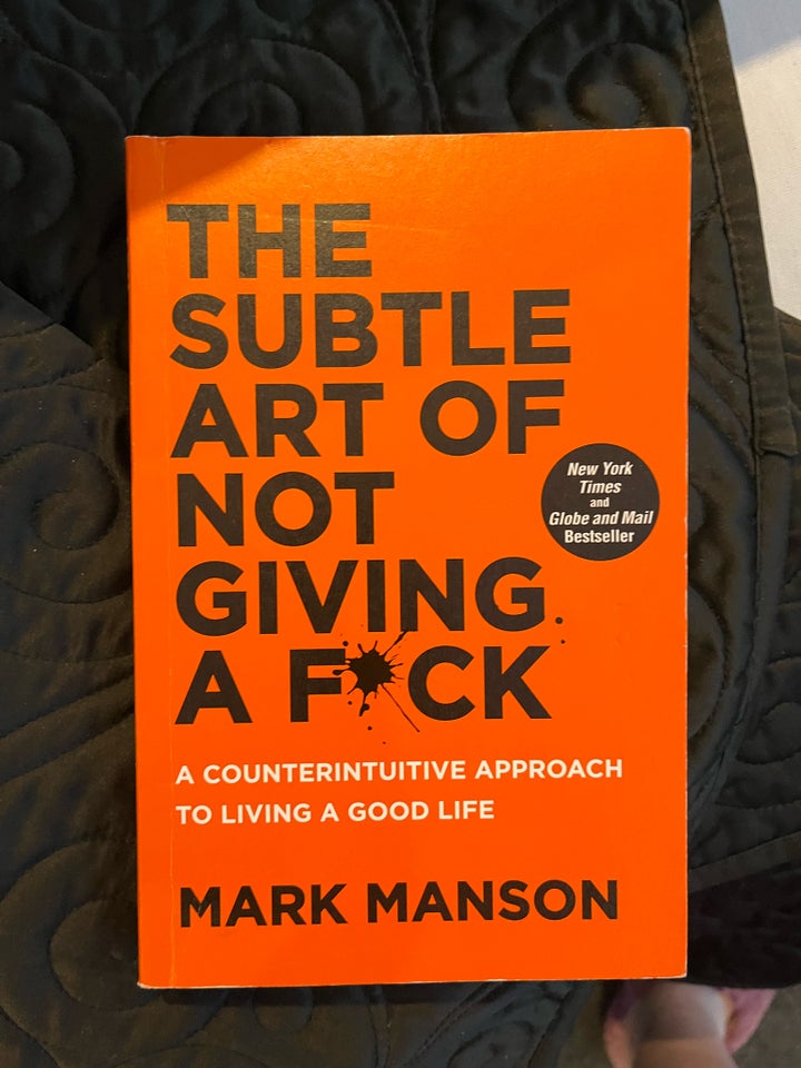 The subtle Art of not given a fuck, Mark Manson, Bogsamling