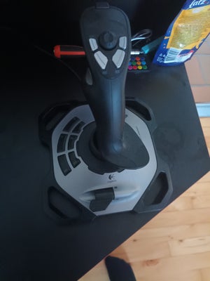 Joystick, Logitech, Xtreme, Perfekt, Sælges da ikke bliver brugt

Brugte det til farm simulator