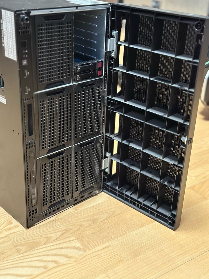 Server, HPE ProLiant ML350 G9, God