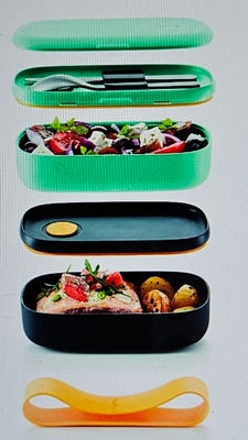 Madkasse, Lékué, To Go LunchBox 19 cm. Sort/tyrkisk.
100% lufttæt og består af 2 beholdere på 500 ml