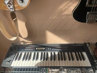 Synthesizer, Roland Alpha Juno 1