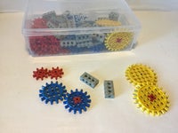 Lego Technic, Tandhjul og klods fra sæt 812-1