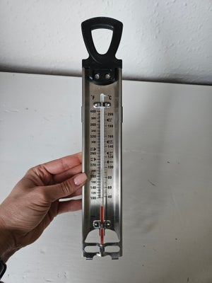 Sukkertermometer / bolchetermometer, Brugt en enkelt gang til at måle chokolade temperatur. 
Kan sæt