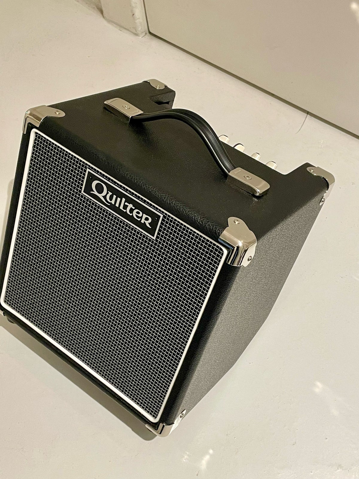 Guitarcombo, Quilter Toneblock 202 + tc-10 cab., 200 W