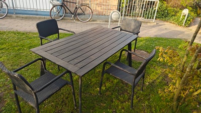 Havebord, Park, Fin sæt havebord+ 4 nye stole. 150 × 85 cm. Kun bord 600 kr . Aflevere på din adress