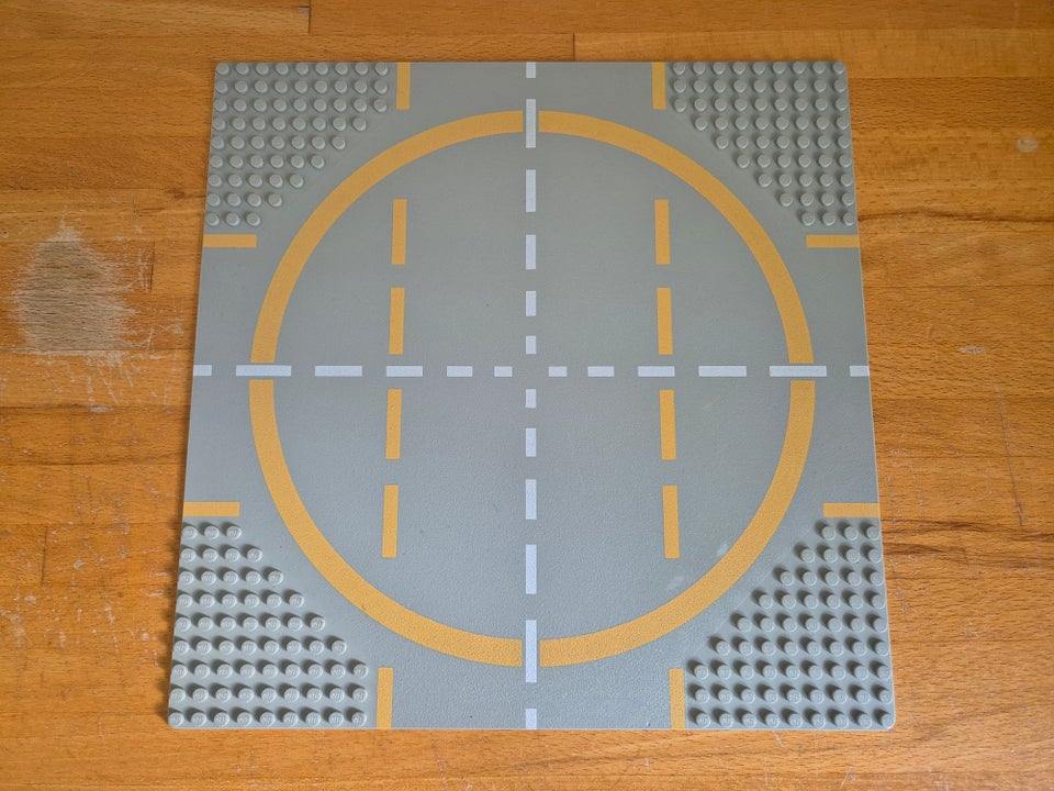 Lego Space, 4 Lego Space plader