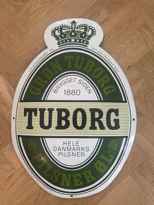 Skilte, Tuborg emaljeskilt, Smukt og meget velholdt gammelt Tuborg Emaljeskilt sælges. Måler 50 x 35