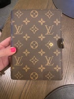 Anden håndtaske, Louis Vuitton, andet materiale