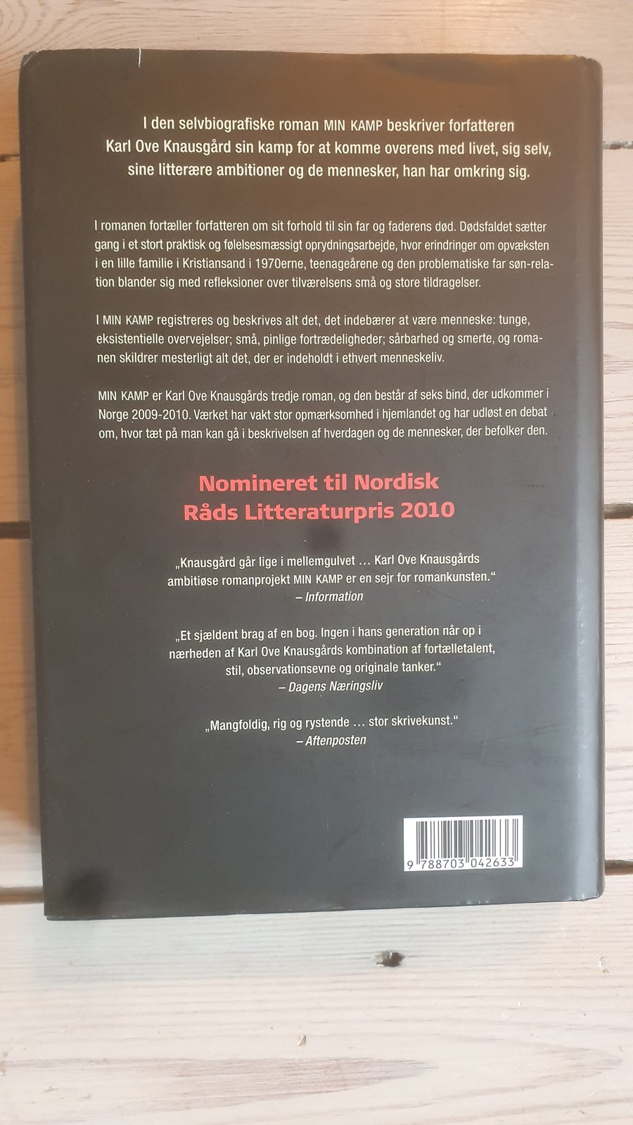 Min kamp, Karl ove Knausgård, genre: roman