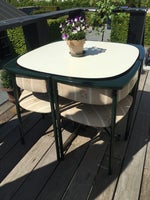 Spisebord m/stole, Stel af metal, bordplade formika