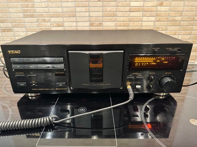 Båndoptager, Rimelig, TEAC V-1010 Kassettebåndoptager.
Dolby B-C HX-PRO
3 tonehoveder. Bias trim.
Ik