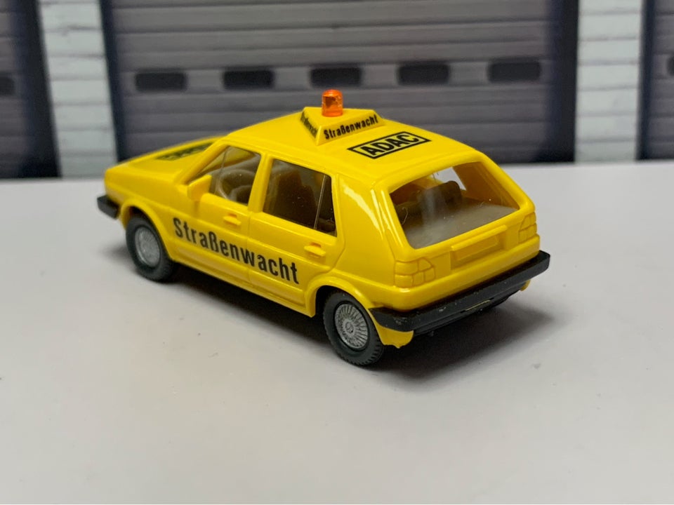 Modelbil, LR-BILER 1:87, VW Golf i æske