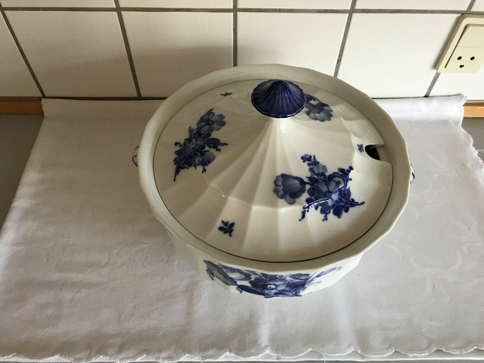 Porcelæn, Terrin med låg, Royal Copenhagen