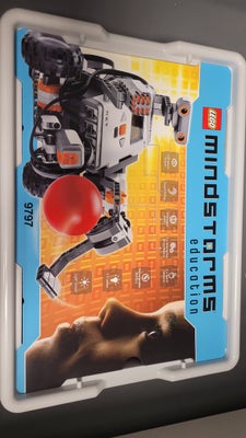 Lego Mindstorm, 9797, Education Base Set Mindstorms NXT fra 2006 med 431 dele. Med 3 motorer, sensor