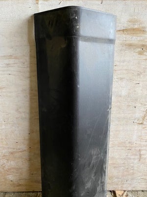 Andet, Eternit, tag rygning, 
Swisspearl vinkel rygning 300x120 mm sortblå, helt nye, ca. 20 stk. - 