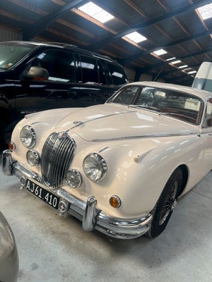 Jaguar MK. II, Benzin, aut. 1962, km 1001000, beige, 4-dørs, servostyring, Netop denne MK II er topm