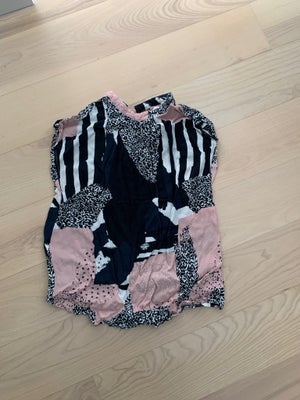 Bluse, Saint Tropez, str. 36, God men brugt, Smart t-shirt, top, bluse. Str S / small. Fejler intet.