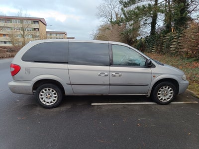 Chrysler Voyager, 2,4 SE 7prs, Benzin, 2001, 5-dørs, Hey jeg sælger min flotte Chrysler, den har en 